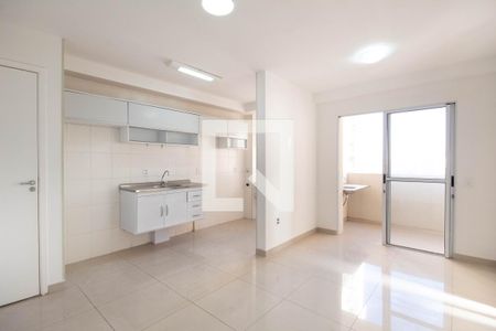 Sala de apartamento à venda com 2 quartos, 49m² em Conceição, Osasco