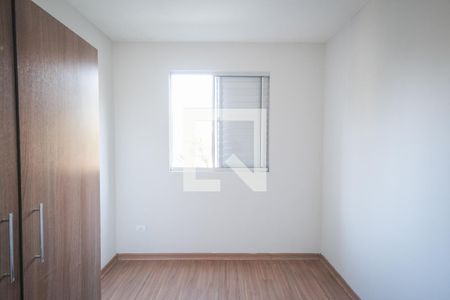 Quarto 1 de apartamento para alugar com 2 quartos, 55m² em Tatuquara, Curitiba