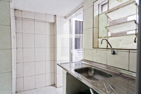 Cozinha de casa para alugar com 1 quarto, 30m² em Vila Aurora (zona Norte), São Paulo