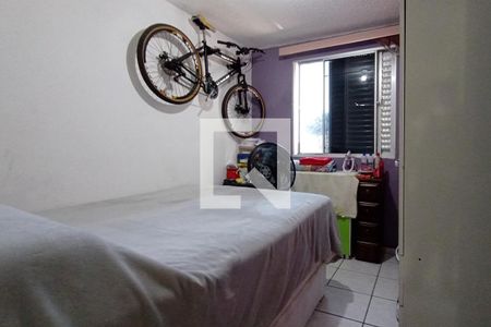 Quarto 2 de apartamento para alugar com 2 quartos, 54m² em Vila Silvia, São Paulo