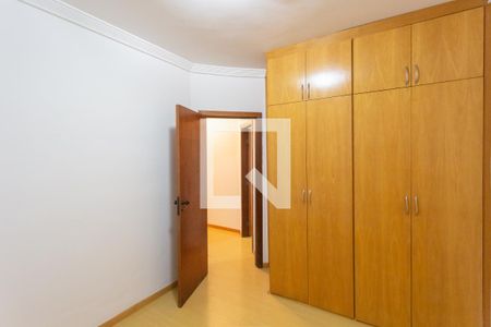 Quarto 2 de apartamento para alugar com 3 quartos, 90m² em Cruzeiro, Belo Horizonte