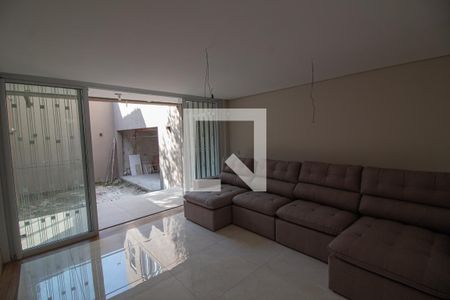 Casa à venda com 4 quartos, 423m² em Campo Belo, São Paulo