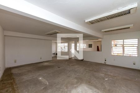 Casa à venda com 401m², 12 quartos e 5 vagas Casa à venda com 401m², 12 quartos e 5 vagasQuarto 3