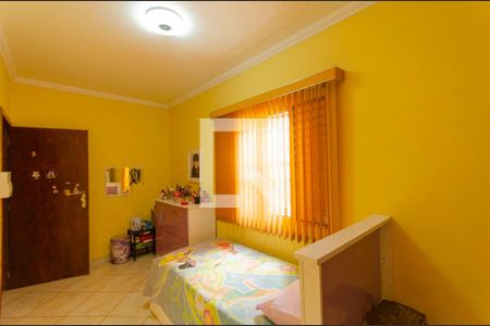 Casa à venda com 155m², 3 quartos e 2 vagas Casa à venda com 155m², 3 quartos e 2 vagasQuarto 1