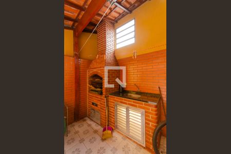 Casa à venda com 155m², 3 quartos e 2 vagas Casa à venda com 155m², 3 quartos e 2 vagasChurrasqueira