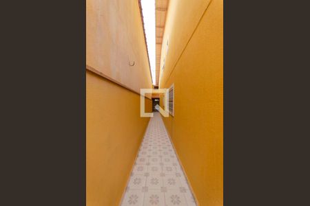 Casa à venda com 155m², 3 quartos e 2 vagas Casa à venda com 155m², 3 quartos e 2 vagasCorredor Lateral