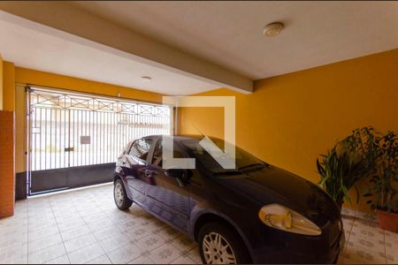 Casa à venda com 155m², 3 quartos e 2 vagas Casa à venda com 155m², 3 quartos e 2 vagasGaragem