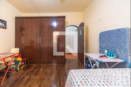 Quarto 1 de casa à venda com 3 quartos, 184m² em Vila Metalúrgica, Santo André