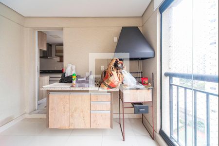 Varanda da Sala de apartamento à venda com 3 quartos, 135m² em Vila Gilda, Santo André