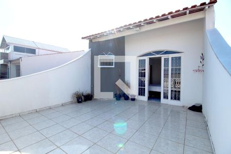 Varanda da Suíte de casa para alugar com 4 quartos, 350m² em Jardim Prestes de Barros, Sorocaba