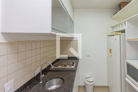 Cozinha de apartamento à venda com 1 quarto, 30m² em Campo Belo, São Paulo