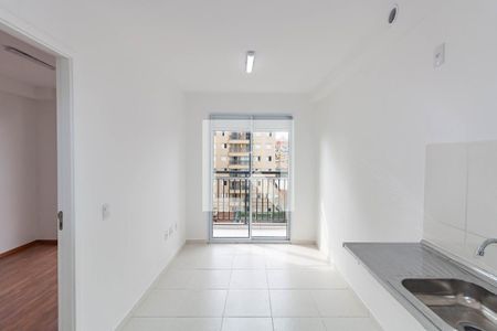 Sala/Cozinha/Lavanderia de apartamento à venda com 1 quarto, 28m² em Vila Tolstoi, São Paulo