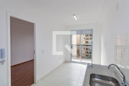 Sala/Cozinha/Lavanderia de apartamento à venda com 1 quarto, 28m² em Vila Tolstoi, São Paulo