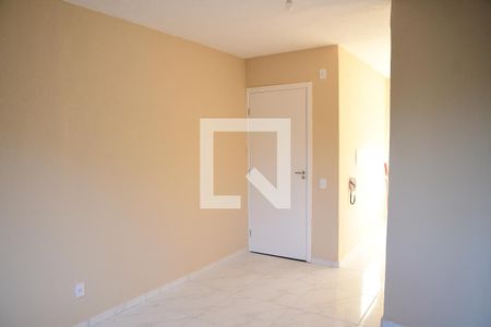 Sala de apartamento para alugar com 2 quartos, 42m² em Jardim Petrópolis, Cotia