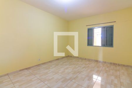 Quarto 1 de casa para alugar com 2 quartos, 200m² em Pestana, Osasco