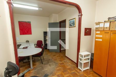 Quarto 1 de casa para alugar com 3 quartos, 280m² em Petrópolis, Porto Alegre