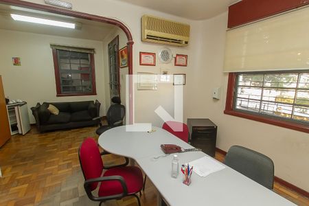 Quarto 1 de casa para alugar com 3 quartos, 280m² em Petrópolis, Porto Alegre