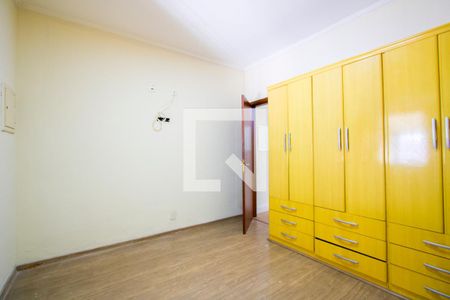 Quarto 2 de casa para alugar com 3 quartos, 80m² em Vila Metalúrgica, Santo André