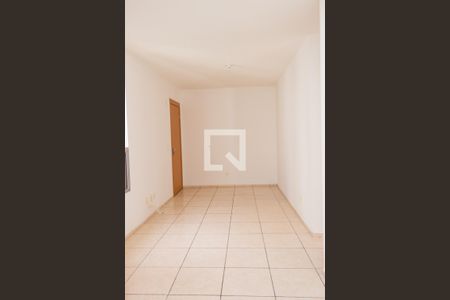 Sala de apartamento para alugar com 2 quartos, 50m² em Residencial Aquários, Goiânia