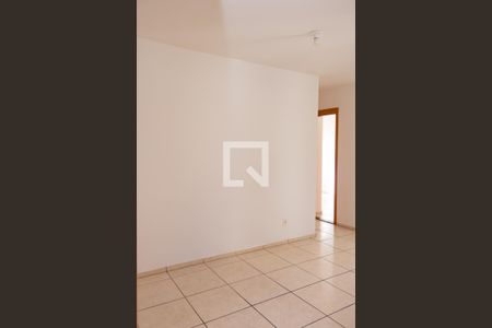 Sala de apartamento para alugar com 2 quartos, 50m² em Residencial Aquários, Goiânia