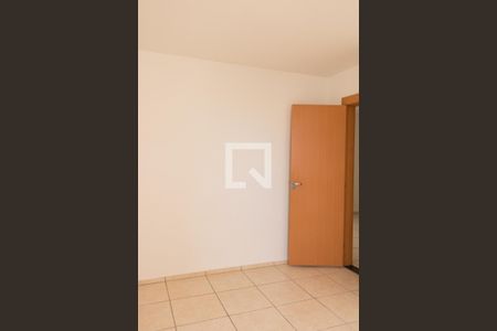 Quarto 1 de apartamento para alugar com 2 quartos, 50m² em Residencial Aquários, Goiânia