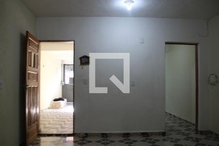 Sala de casa à venda com 3 quartos, 180m² em Conjunto Habitacional A E Carvalho, São Paulo