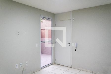 Sala de apartamento para alugar com 2 quartos, 50m² em Campo Grande, Rio de Janeiro