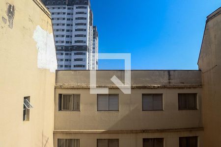 Vista do Quarto 1 de apartamento para alugar com 2 quartos, 55m² em Vila das Bandeiras, Guarulhos