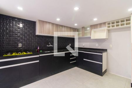 Cozinha  de casa à venda com 3 quartos, 300m² em Ipanema, Porto Alegre