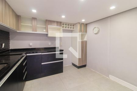 Cozinha  de casa à venda com 3 quartos, 300m² em Ipanema, Porto Alegre