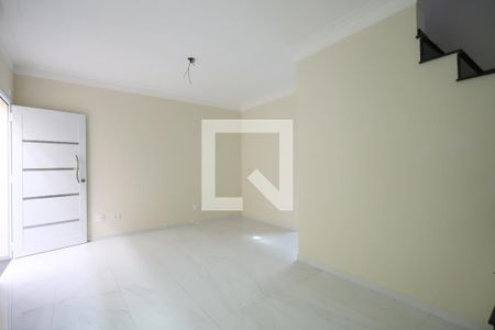 Sala de casa de condomínio para alugar com 3 quartos, 70m² em Santa Teresinha, São Paulo