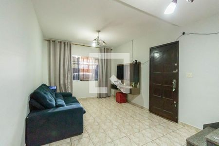 Sala de casa à venda com 3 quartos, 500m² em Itaquera, São Paulo