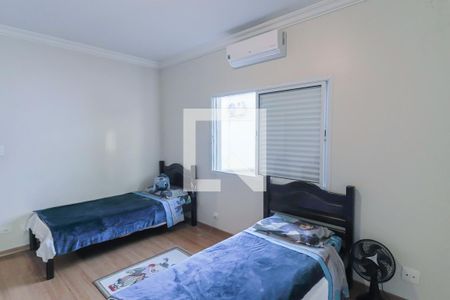 Casa à venda com 490m², 4 quartos e 4 vagas Casa à venda com 490m², 4 quartos e 4 vagasSuite 1