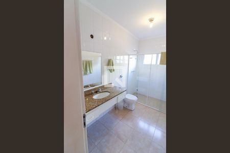 Casa à venda com 490m², 4 quartos e 4 vagas Casa à venda com 490m², 4 quartos e 4 vagasSuite 2