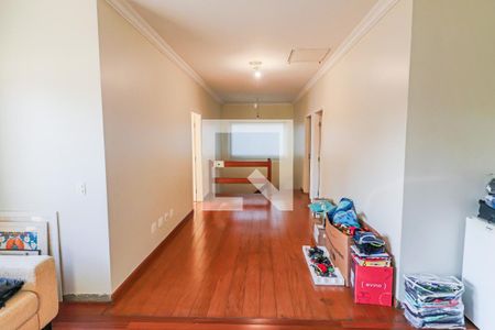 Casa à venda com 490m², 4 quartos e 4 vagas Casa à venda com 490m², 4 quartos e 4 vagasAnte-sala Quartos