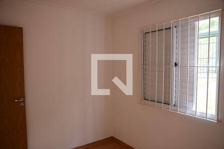 Quarto 2  de apartamento para alugar com 2 quartos, 47m² em Jardim Ísis, Cotia