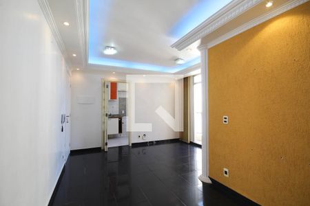Sala de apartamento para alugar com 2 quartos, 60m² em Cidade das Flores, Osasco