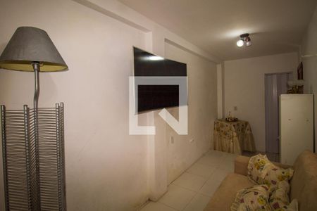 Sala de TV de casa à venda com 3 quartos, 250m² em Glória, Porto Alegre