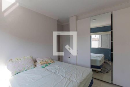 Quarto 1 de casa para alugar com 3 quartos, 120m² em Jardim Maringa, São Paulo