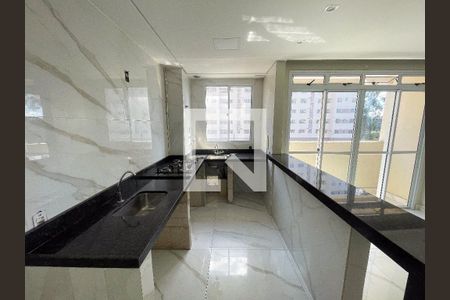 Cozinha de apartamento para alugar com 2 quartos, 67m² em Cidade Industrial, Contagem