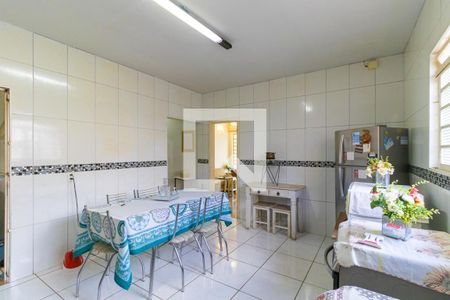 Casa para alugar com 110m², 3 quartos e 4 vagas Casa para alugar com 110m², 3 quartos e 4 vagasCozinha
