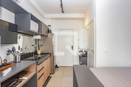 Cozinha de apartamento para alugar com 1 quarto, 24m² em Liberdade, São Paulo