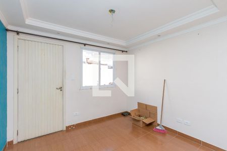 Sala de casa para alugar com 2 quartos, 82m² em Jardim Casablanca, São Paulo