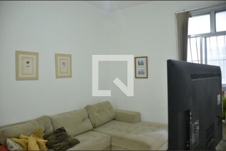 Sala  de apartamento para alugar com 2 quartos, 60m² em Icaraí, Niterói