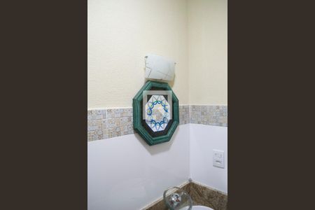 Lavabo de casa à venda com 4 quartos, 180m² em Vila Ester (zona Norte), São Paulo