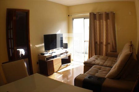 Sala de apartamento para alugar com 1 quarto, 57m² em Pechincha, Rio de Janeiro