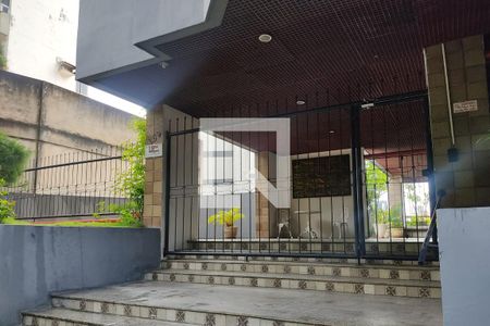 Apartamento para alugar com 30m², 1 quarto e 1 vaga Apartamento para alugar com 30m², 1 quarto e 1 vagaFachada e portaria