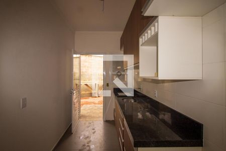 Sala/Cozinha de casa de condomínio à venda com 3 quartos, 77m² em Partenon, Porto Alegre