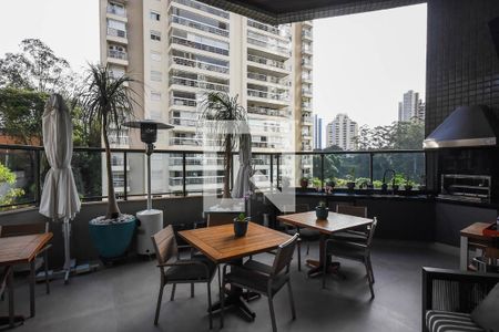 Varanda de apartamento à venda com 3 quartos, 250m² em Jardim Fonte do Morumbi, São Paulo