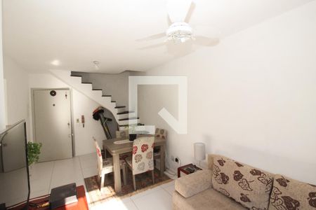 Sala de apartamento à venda com 2 quartos, 90m² em Santana, Porto Alegre